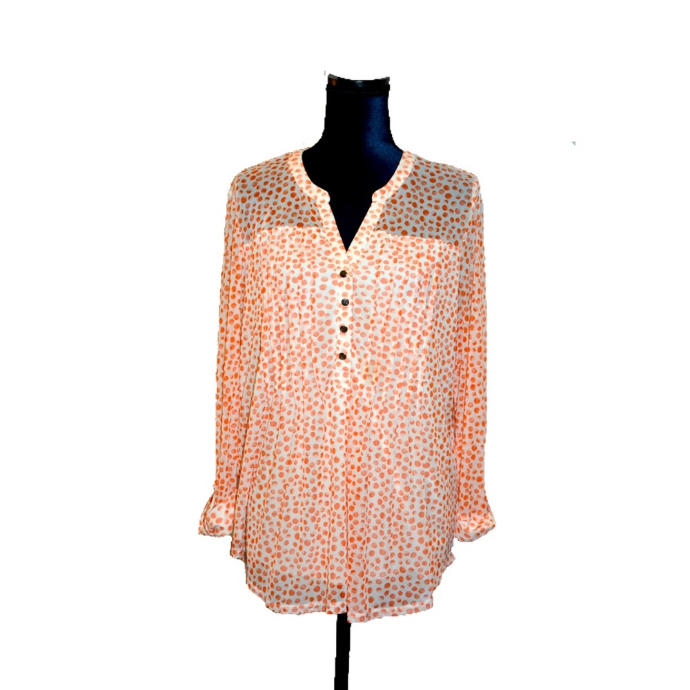Women’s lightweight top